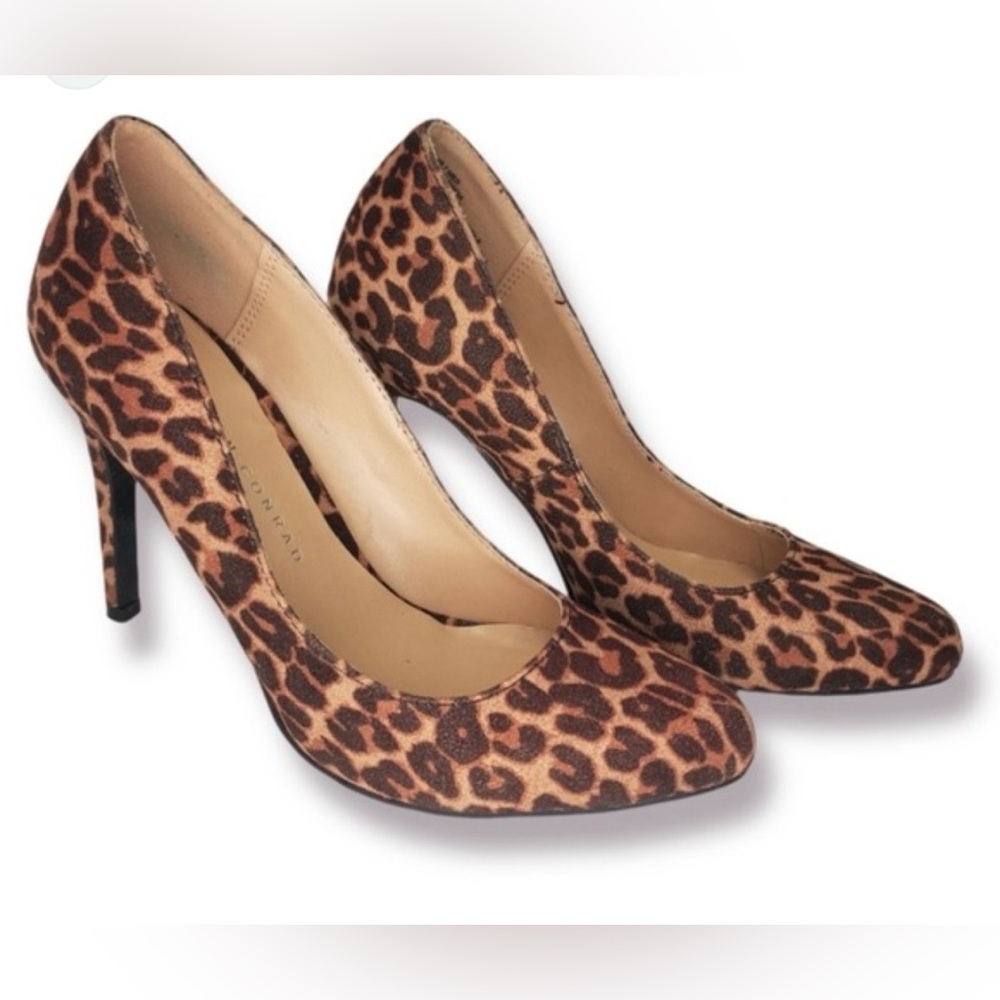 LC Lauren Conrad Blossom leopard print high-heel pumps Size 8